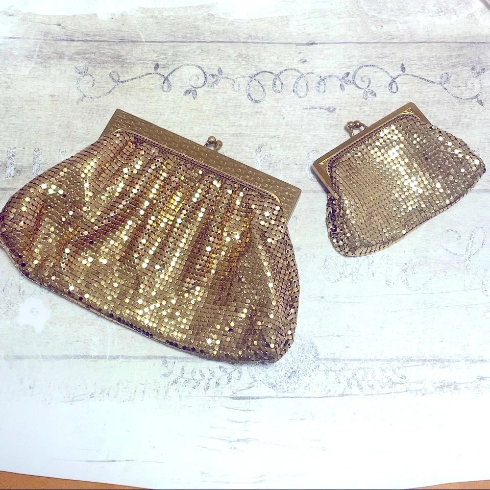 2/ Whiting & Davis Silver Mesh Coin Purse - 1930's Wallet